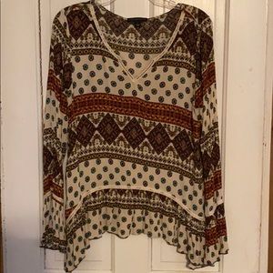 Signature studio long sleeve printed shirt.